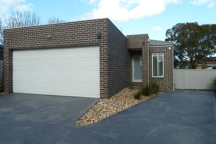 Main view of Homely house listing, 17 Edmonds Court, Avondale Heights VIC 3034