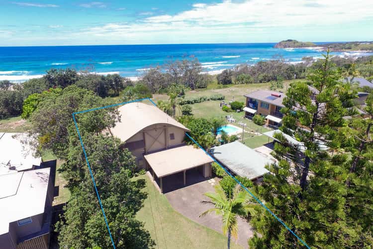 Main view of Homely house listing, 5 Cypress Crescent, Cabarita Beach NSW 2488