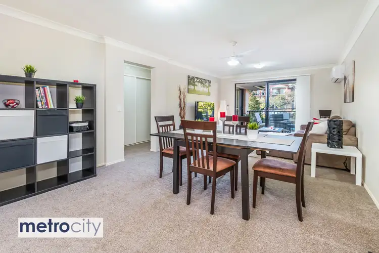 20/37 Rise Street