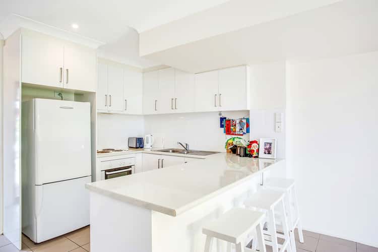 Main view of Homely unit listing, 6/5 Galeen Drive, Burleigh Waters QLD 4220