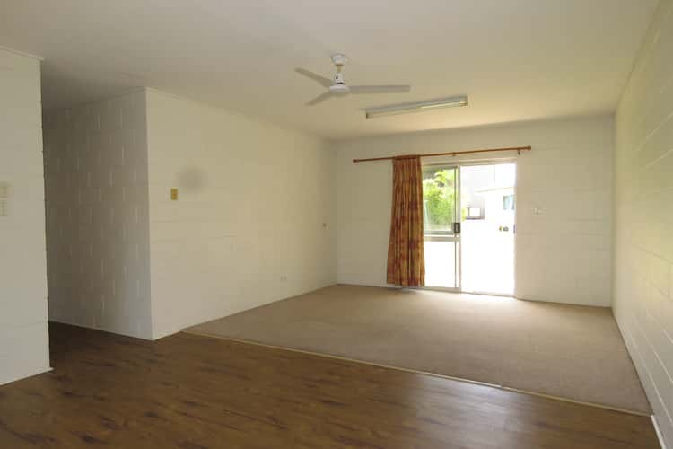 Fourth view of Homely unit listing, 5/22 Wilga St, Blackwater QLD 4717