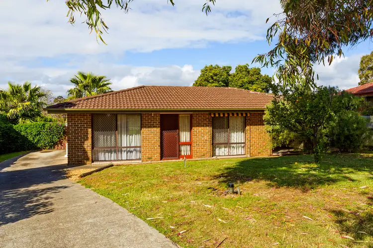 40 Kathryn Dr, Morphett Vale SA 5162