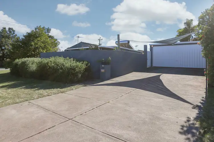 1 Maritana Road, Kallaroo WA 6025