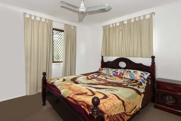 Fifth view of Homely house listing, 2 Bangalla Dr, Springwood QLD 4127