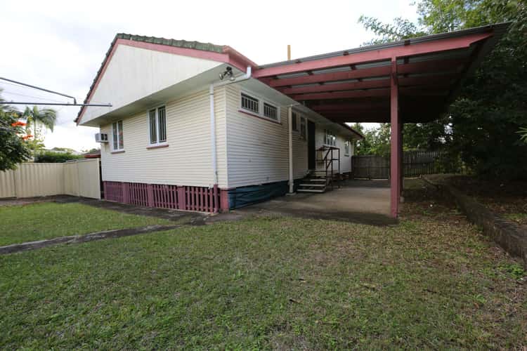 Third view of Homely house listing, 35 Casmaria Street, Mansfield QLD 4122