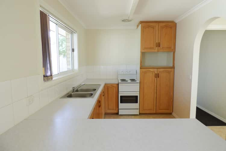 Fourth view of Homely townhouse listing, 4 Bourke Dr, Benalla VIC 3672