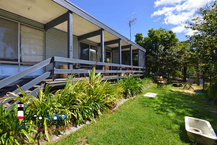 14 Cook Ave, Surf Beach NSW 2536