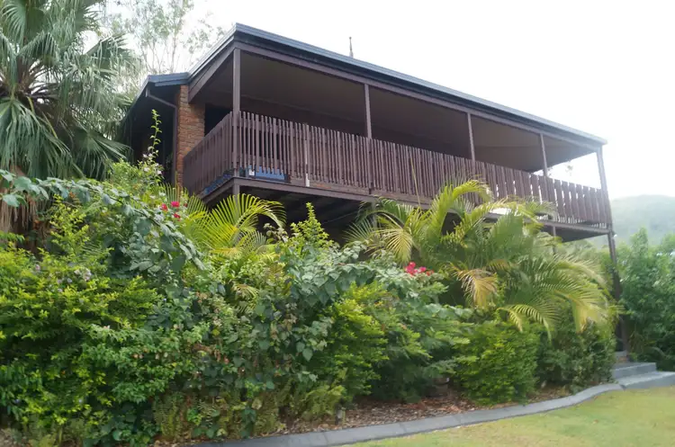 2 Fryer Avenue