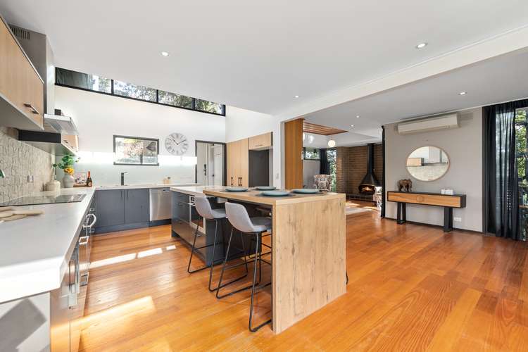 9-11 Forest Road, Forest Hill VIC 3131