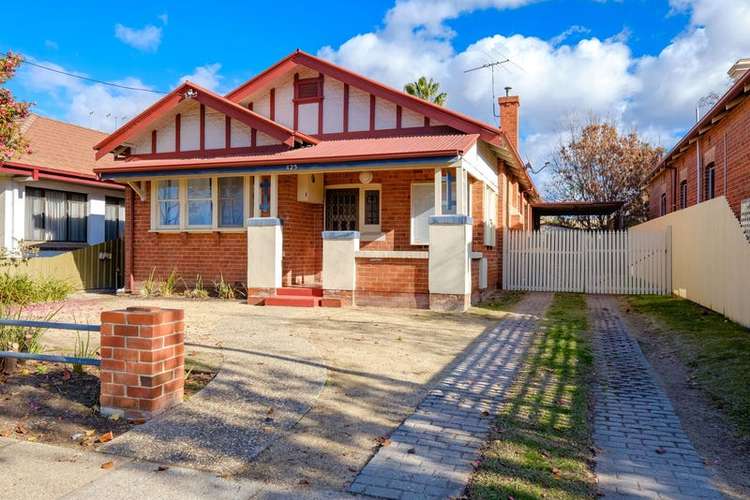 Main view of Homely house listing, 425 Macauley Street, Albury NSW 2640