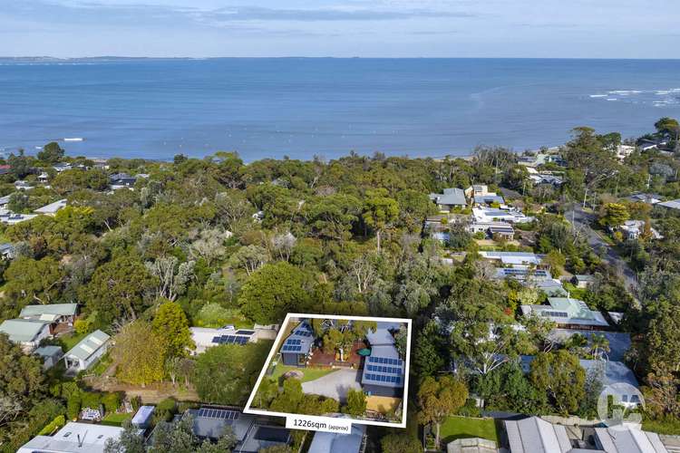 2 Barretts Road, Balnarring Beach VIC 3926