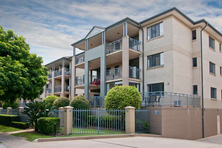 32/300 Sir Fred Schonell Drive, St Lucia QLD 4067