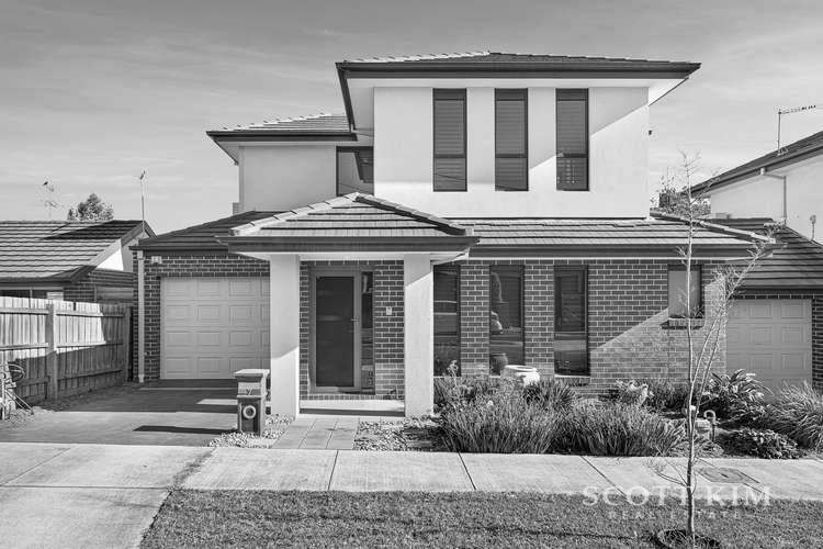 Main view of Homely townhouse listing, 7 Karrin Court, Ashwood VIC 3147