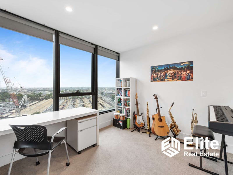 Main view of Homely apartment listing, 1405/500 Elizabeth Street, Melbourne VIC 3000