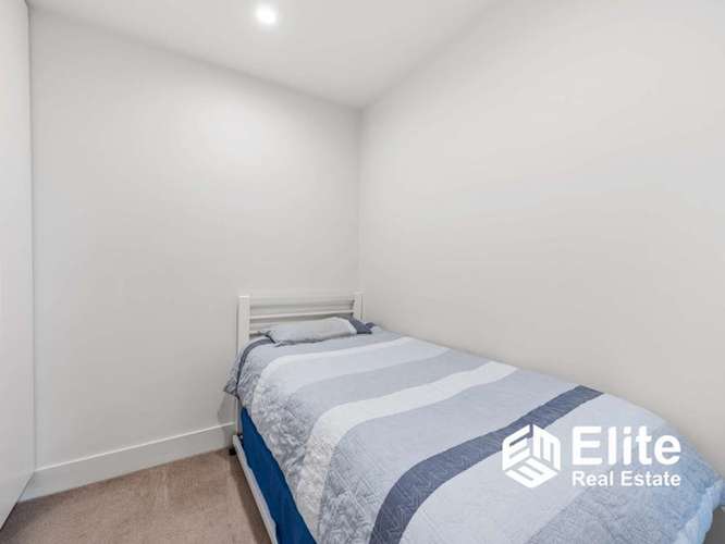 Sixth view of Homely apartment listing, 1405/500 Elizabeth Street, Melbourne VIC 3000
