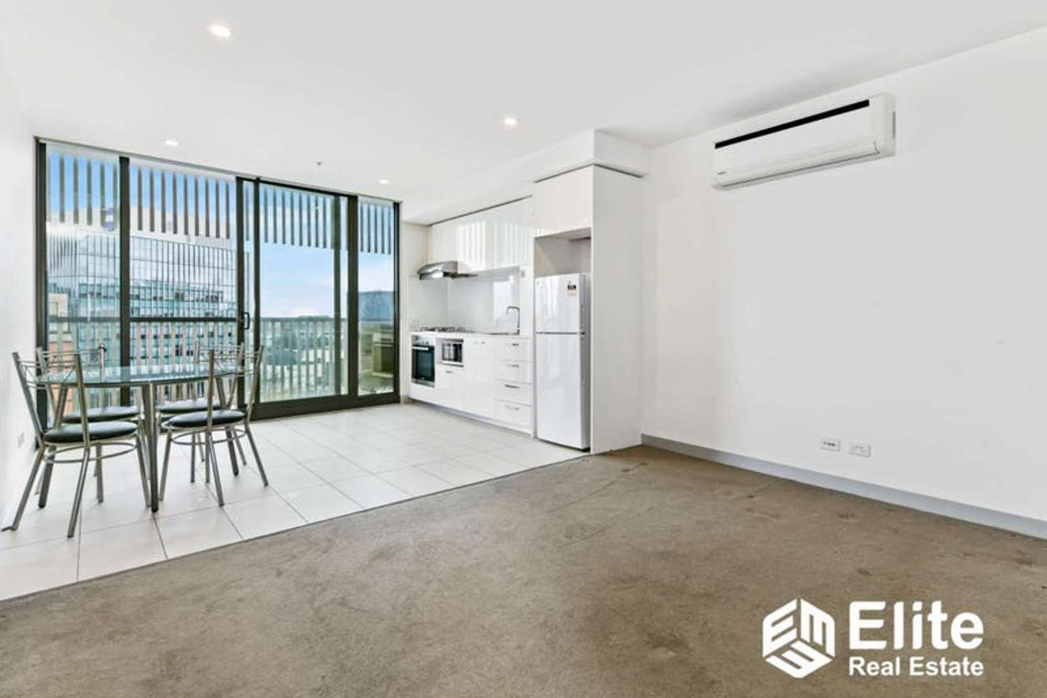 Main view of Homely apartment listing, 901/6 LEICESTER Street, Carlton VIC 3053