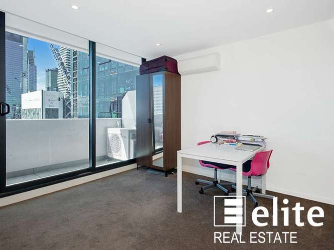 Sixth view of Homely apartment listing, 2402/5 Sutherland Street, Melbourne VIC 3000