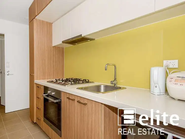 Seventh view of Homely apartment listing, 2402/5 Sutherland Street, Melbourne VIC 3000