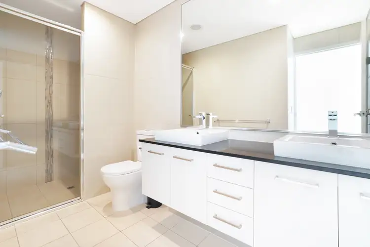 Fifth view of Homely apartment listing, 66/39 Cavenagh Street, Darwin City NT 800