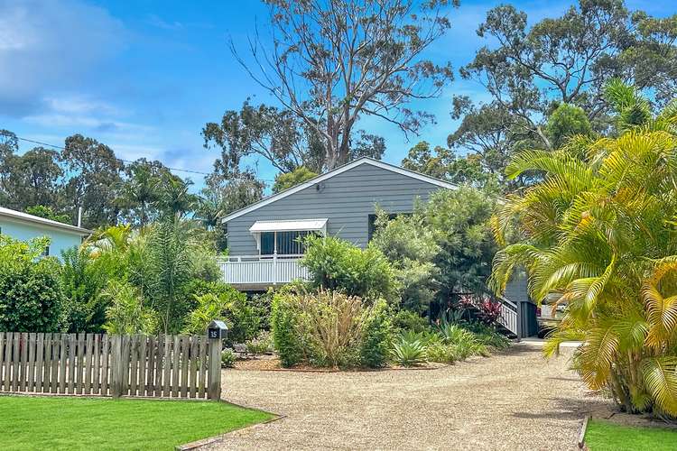 15 Benowa Street, Macleay Island QLD 4184