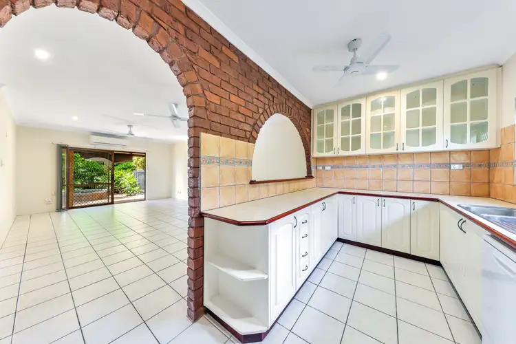 Main view of Homely unit listing, 4/22 Carnoustie Circuit, Marrara NT 812