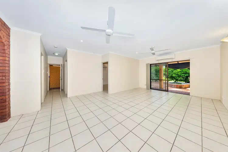 Second view of Homely unit listing, 4/22 Carnoustie Circuit, Marrara NT 812