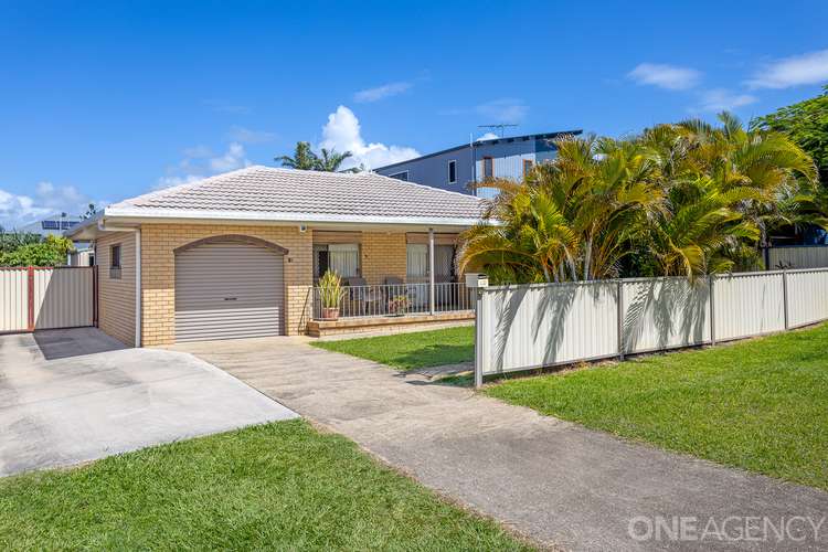 Main view of Homely house listing, 12 Vernon Street, Clontarf QLD 4019