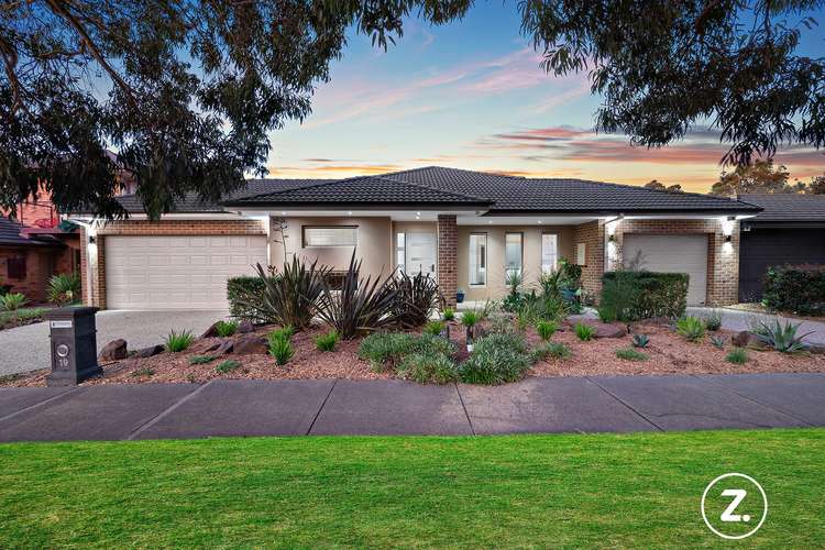 19 Barton Drive, Sandhurst VIC 3977