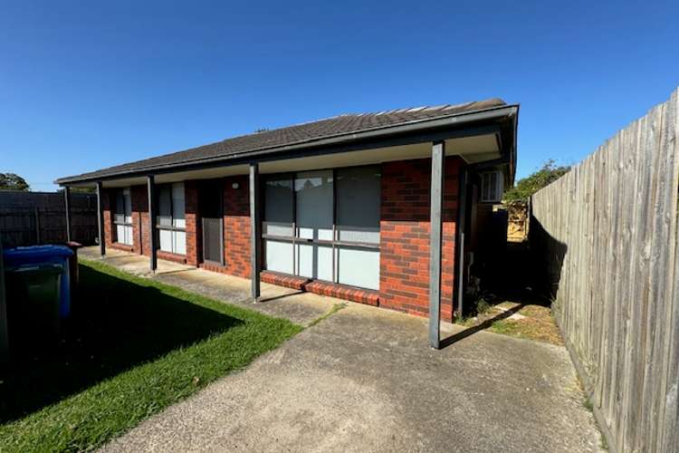 Main view of Homely house listing, 2/8 Fairbairn Road, Cranbourne VIC 3977