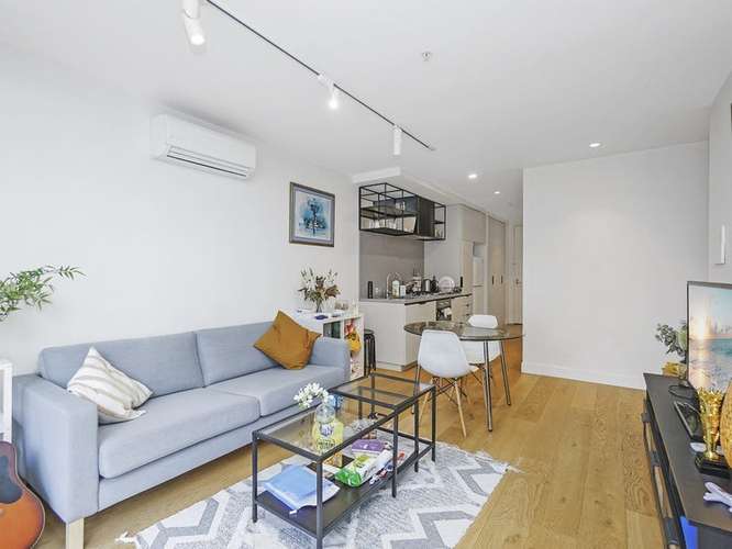 Third view of Homely apartment listing, 403/8 Montrose Street, Hawthorn East VIC 3123