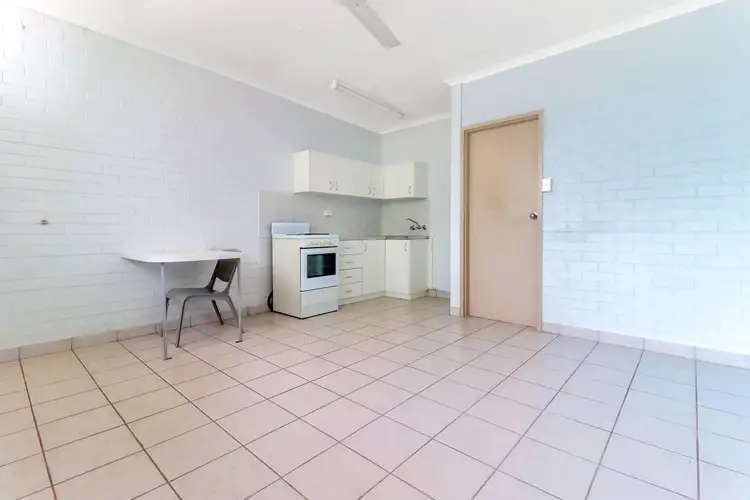 58 Kurrajong Crescent