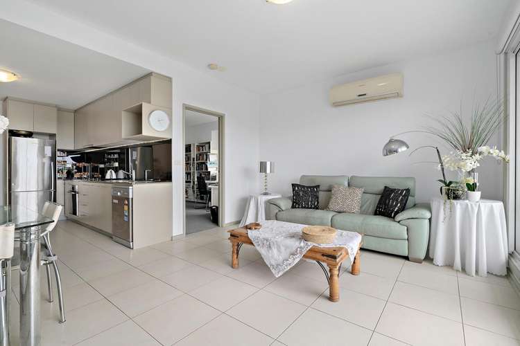 Main view of Homely apartment listing, 17/76 East Boundary Road, Bentleigh East VIC 3165