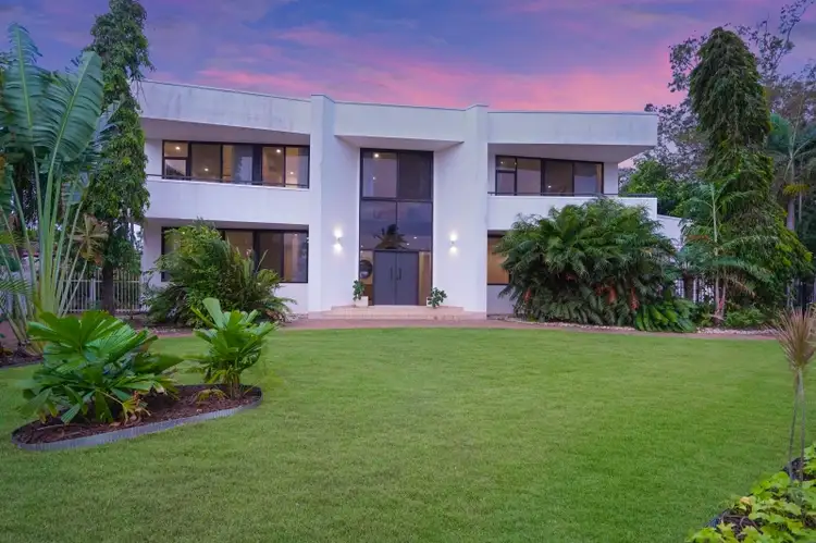 3 Hibernia Crescent