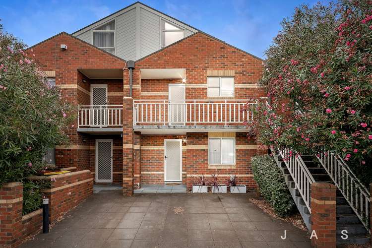 Main view of Homely townhouse listing, 7/88 Albert Street, Seddon VIC 3011