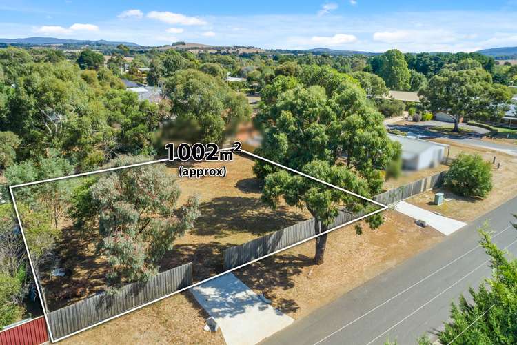 13 Connors Road, Lancefield VIC 3435