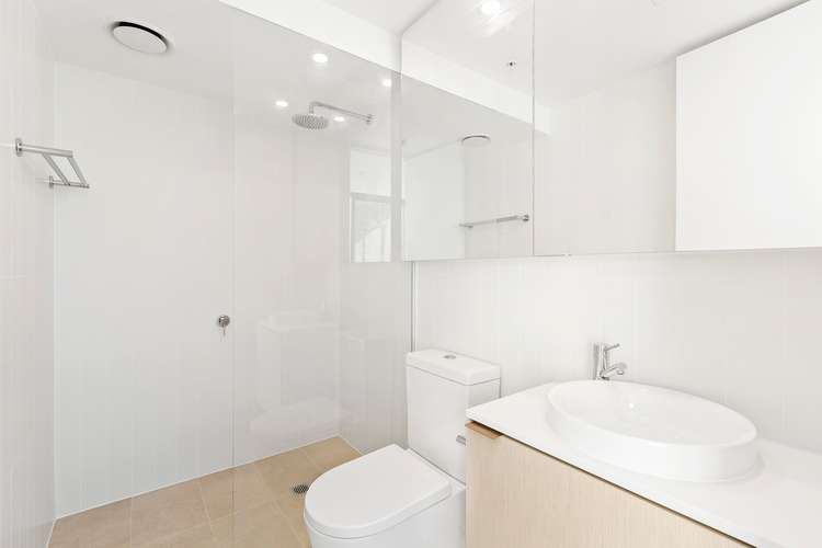 Fourth view of Homely apartment listing, 202/99 Hawthorn Road, Caulfield North VIC 3161
