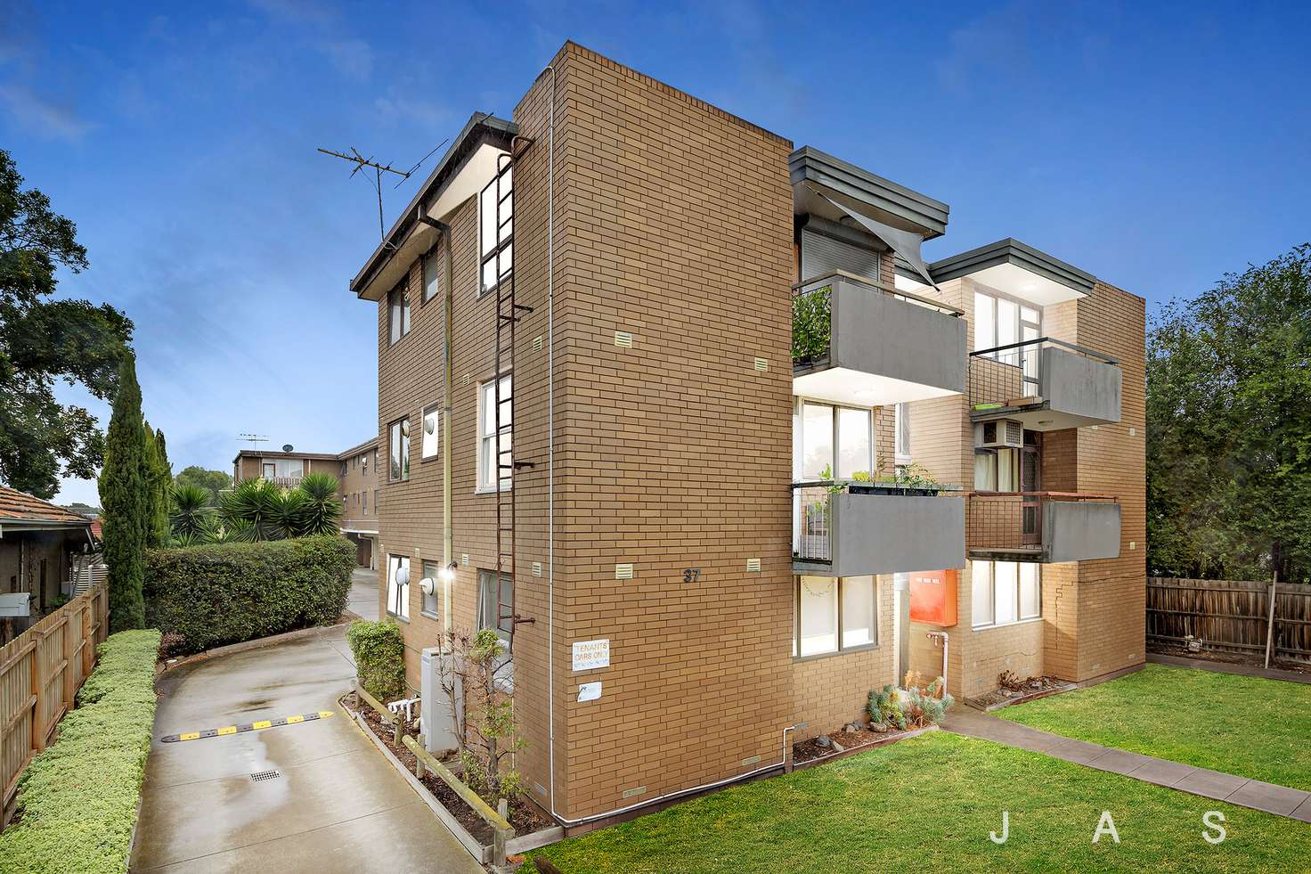 Main view of Homely apartment listing, 19/37 Somerville Road, Yarraville VIC 3013