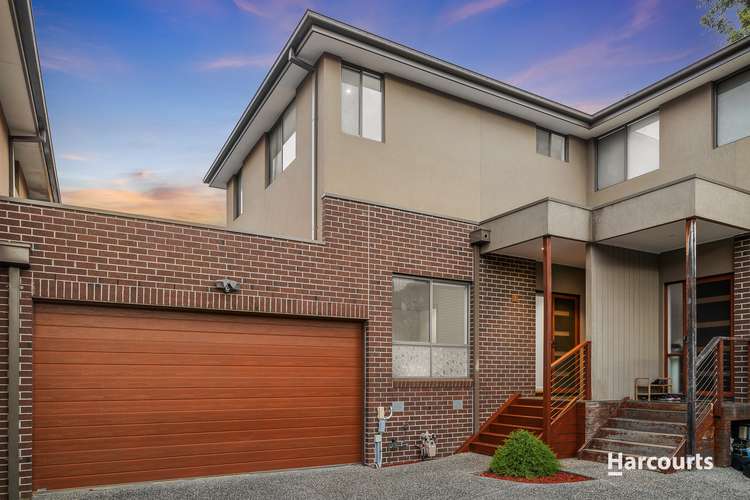 Main view of Homely townhouse listing, 2/18 Chippewa Avenue, Donvale VIC 3111