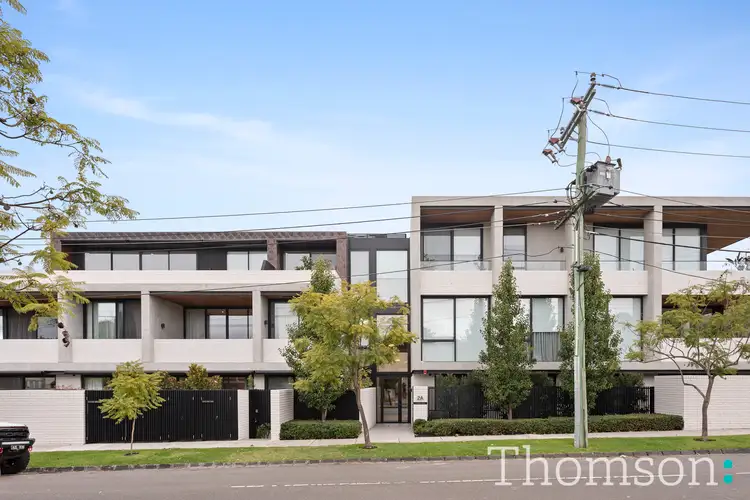 2a Nyora Street