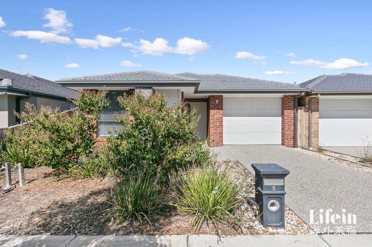 Main view of Homely house listing, 5 Henna Avenue, Greenvale VIC 3059