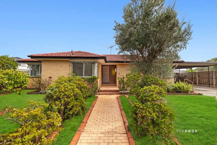 Main view of Homely house listing, 5 Enngonia Crescent, Clayton South VIC 3169
