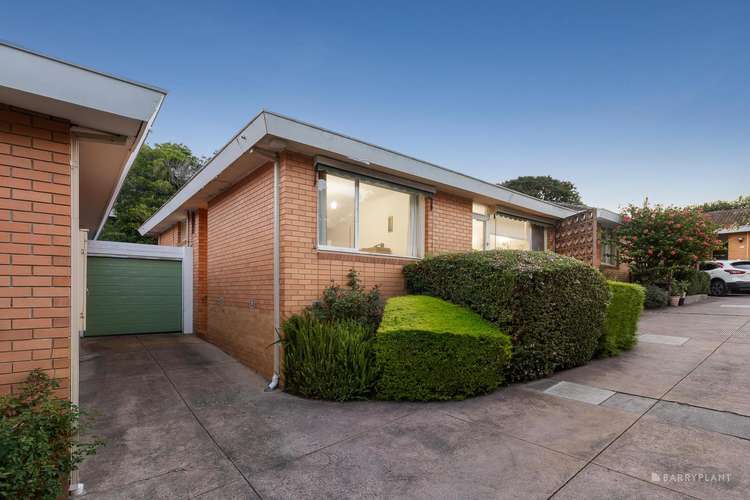 Main view of Homely unit listing, 2/141 Marshall Street, Ivanhoe VIC 3079