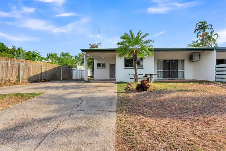 41 Airlie Circuit