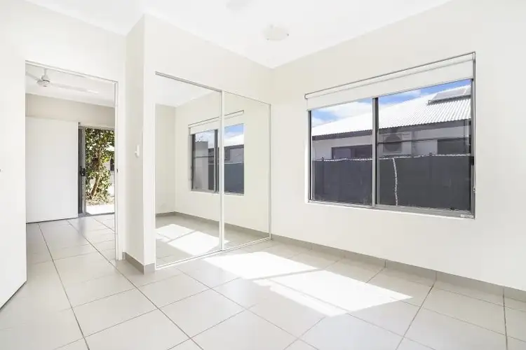 7b Leonie Street