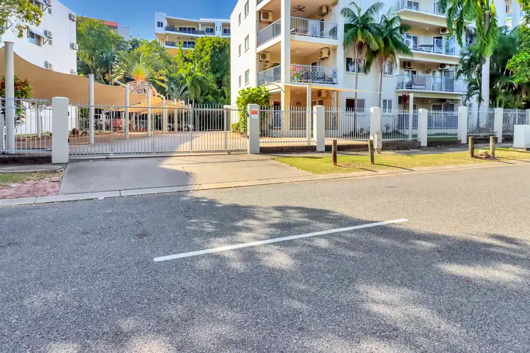11 Chong Wee Avenue