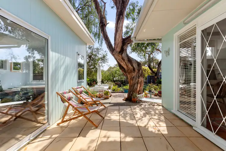 5 Hillcrest Road