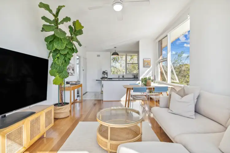 2 Connels Road