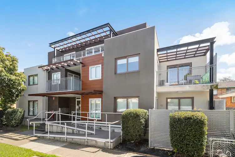 Main view of Homely apartment listing, 4/2C Walsh Street, Ormond VIC 3204