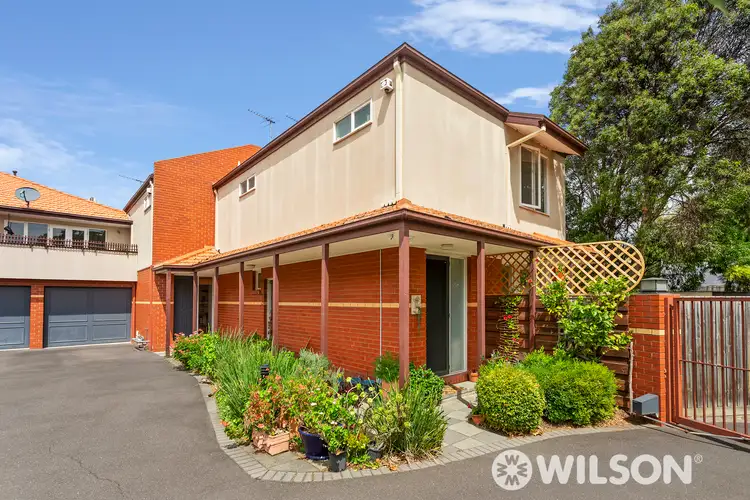 138 Westbury Close