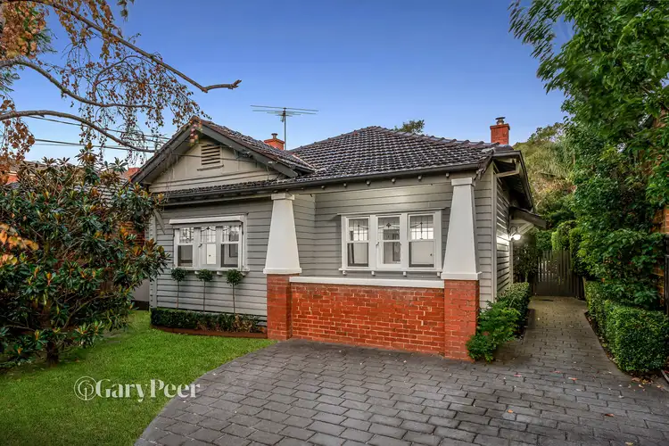 10 Frederick Street